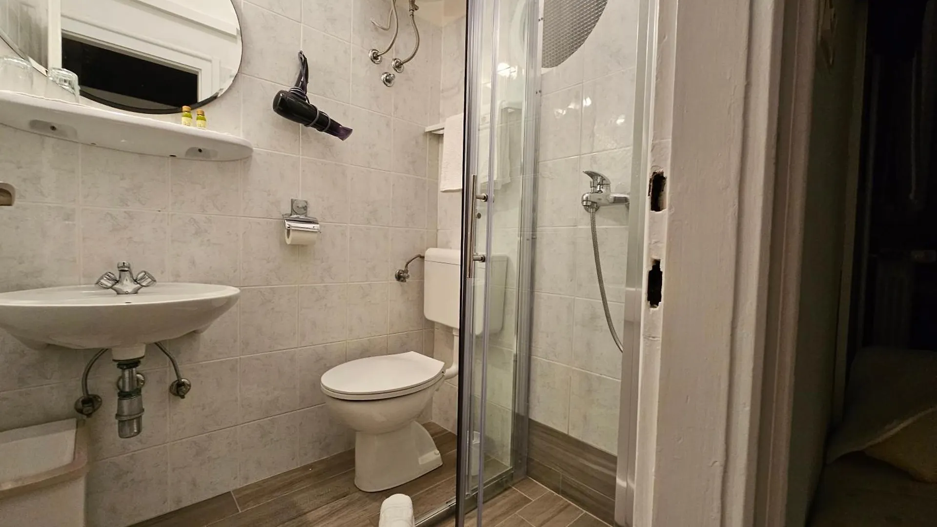 Mošćenička Draga Apartments & Rooms Mikleus