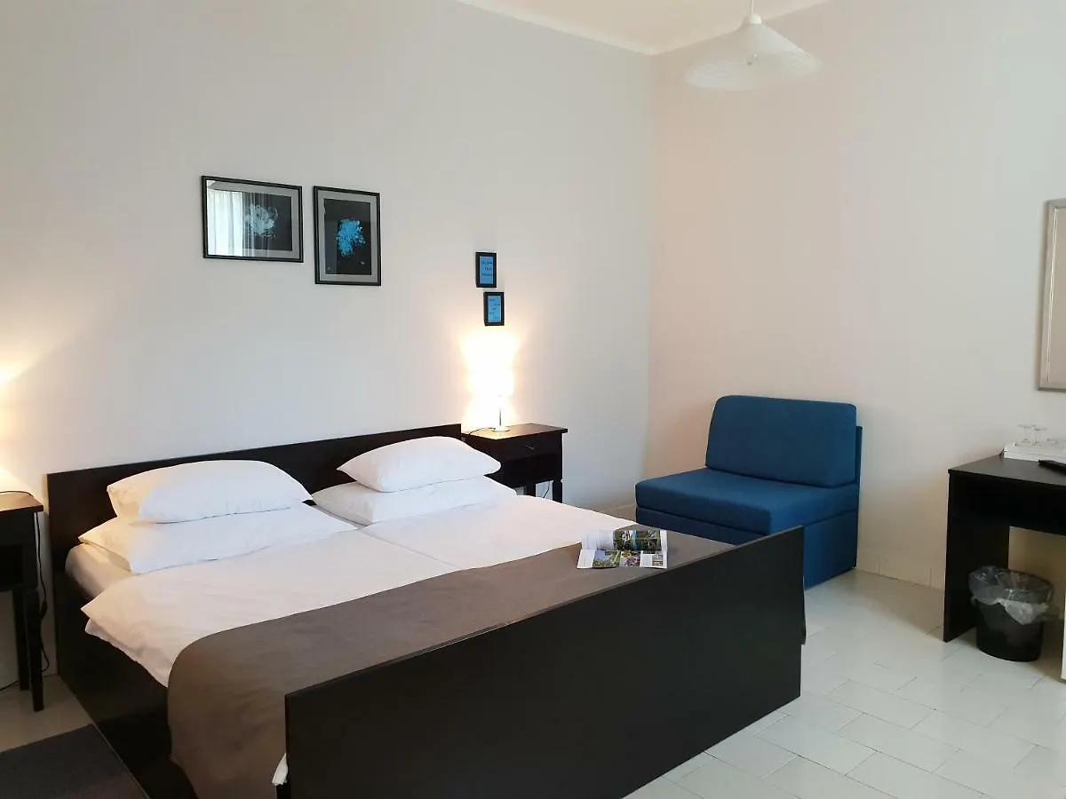 Mošćenička Draga Apartments & Rooms Mikleus